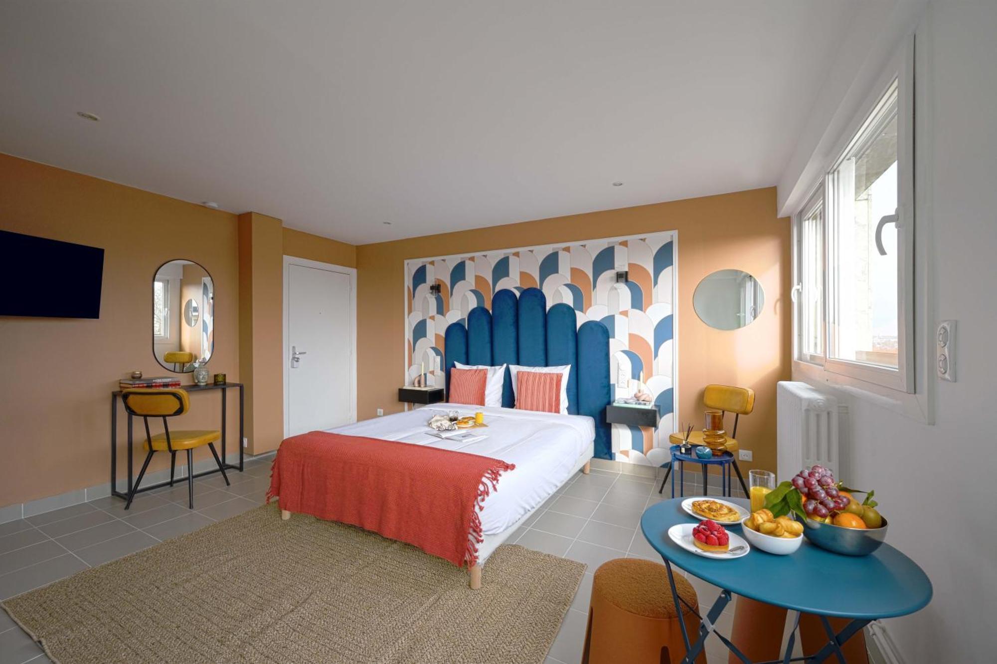Modern Bright Apartment In Appart'Hotel Сен-Мор-де-Фоссе Экстерьер фото